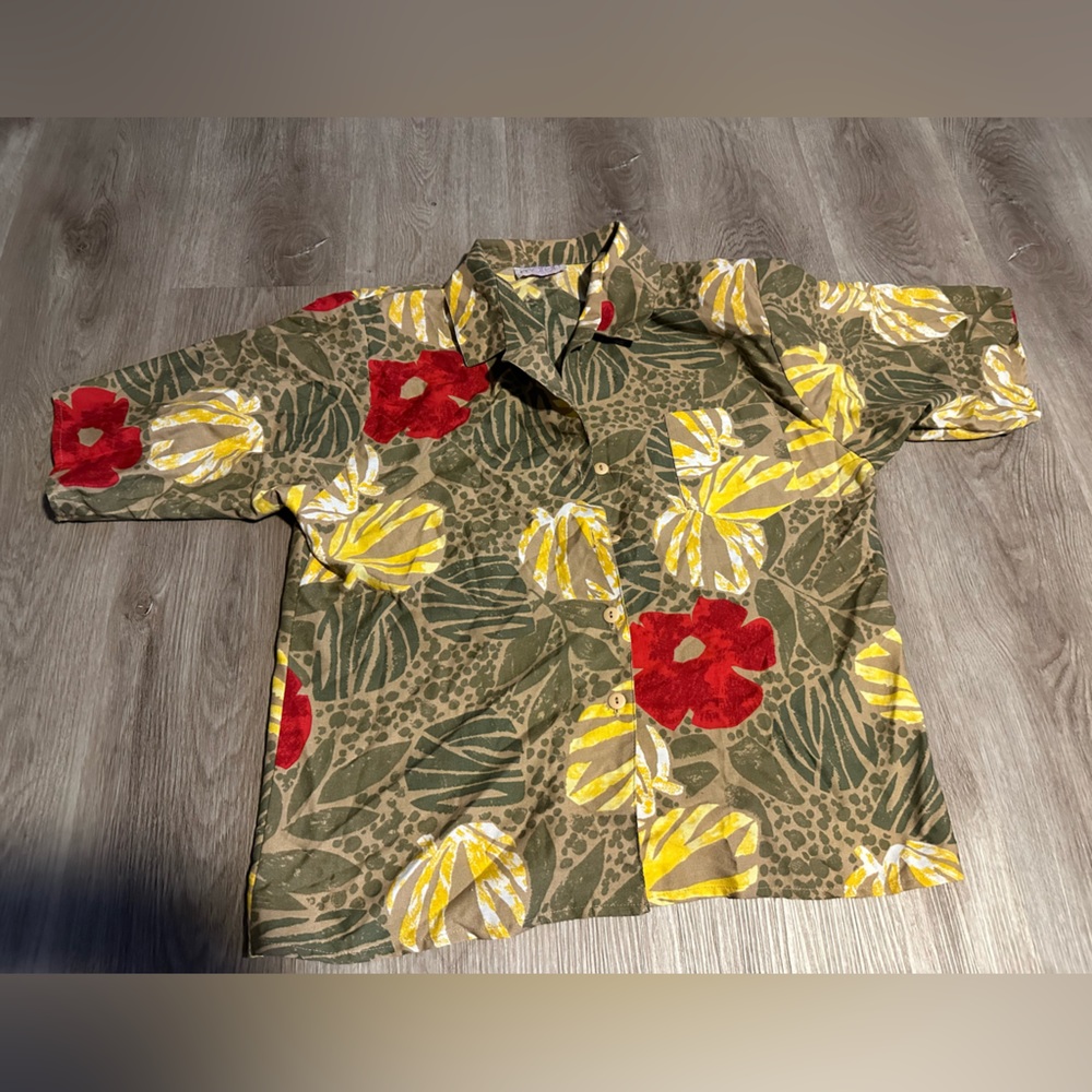 Vintage Hawaiian Womens Button Up Shirt Short Sleeve